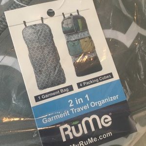 RuMe garment Travel Organizer Hanging Bag